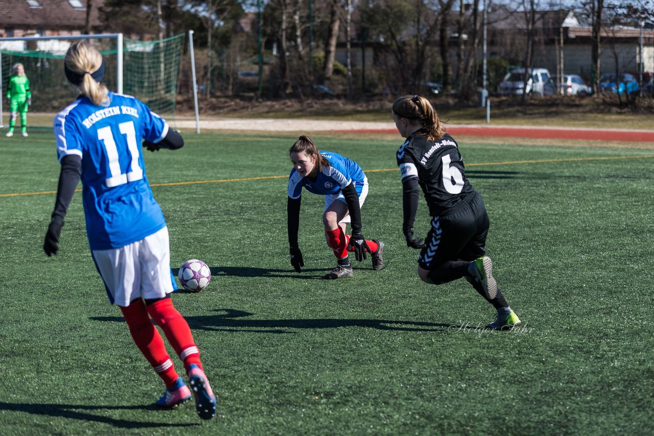 Bild 184 - B-Juniorinnen Halbfinale SVHU - Holstein Kiel : Ergebnis: 3:0